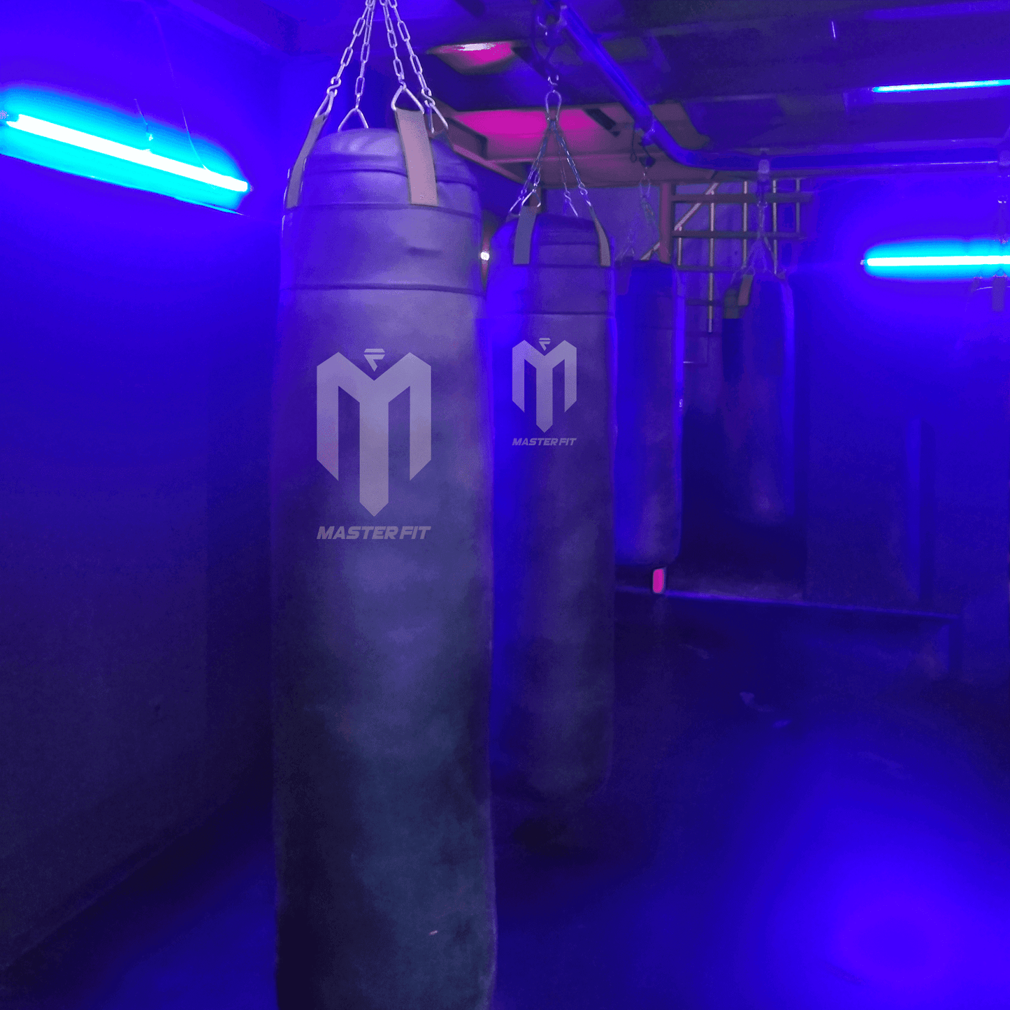 Sac de frappe MMA cuir 1,80M rempli